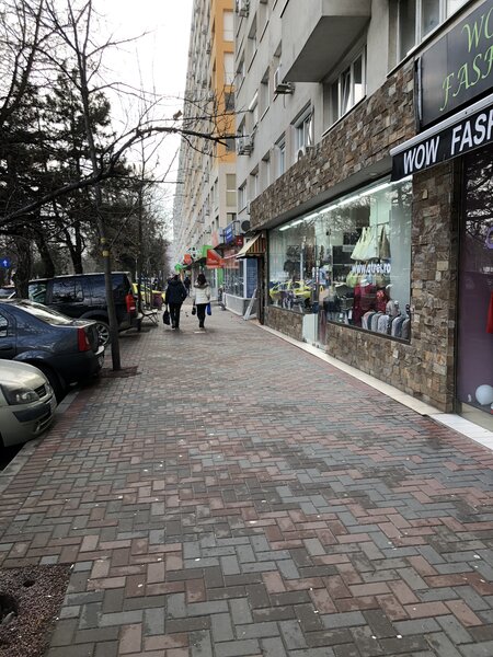 Mihai Bravu, Piata Muncii,